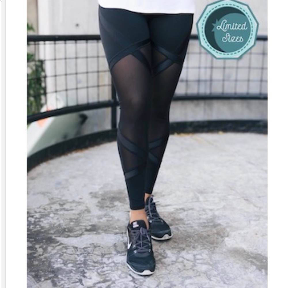 Ziya black/mesh leggings NWT